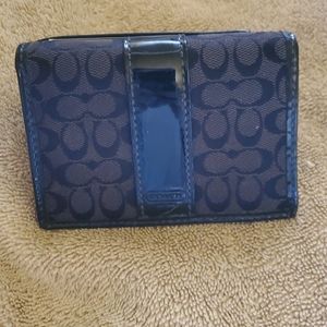 Coach credit card holder
